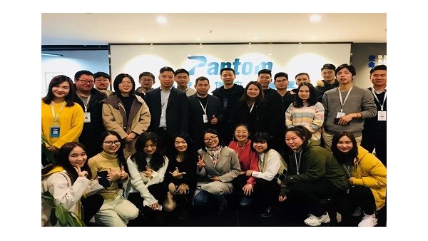 鹏通上海进口报关公司年终总结大会